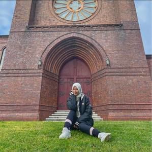 Meet your Posher, Karina